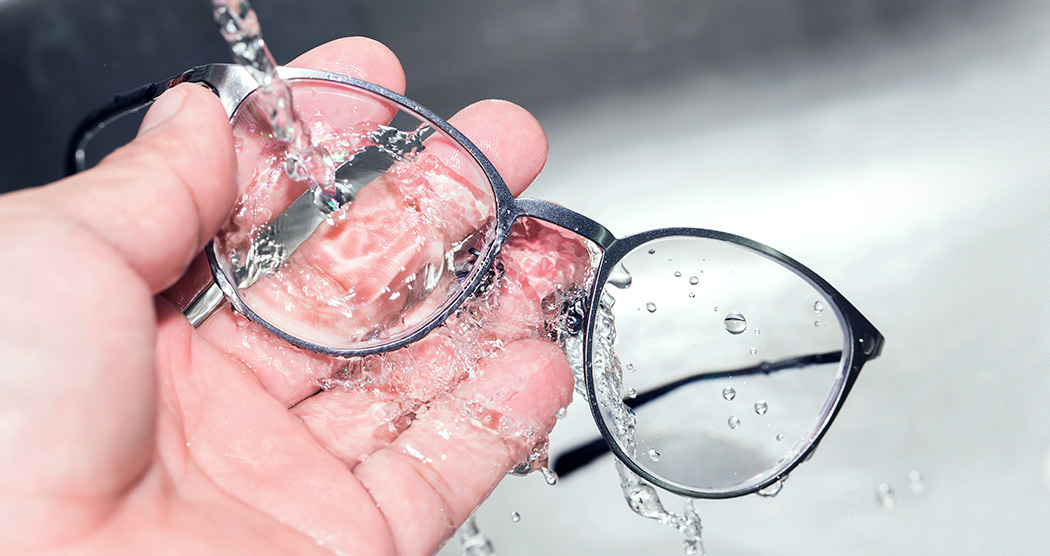 🧽👓HOW TO CLEAN YOUR GLASSES? 🧼 