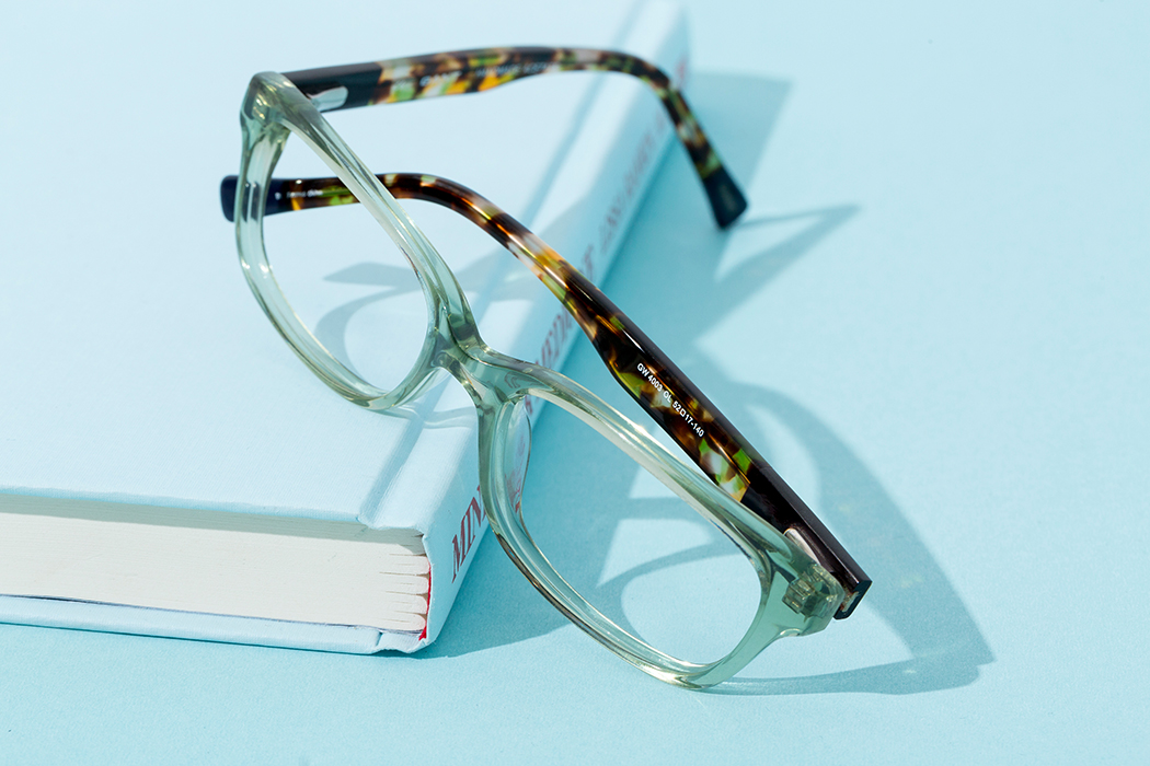 How To Pick The Perfect Pair Of Glasses The Ultimate Guide 